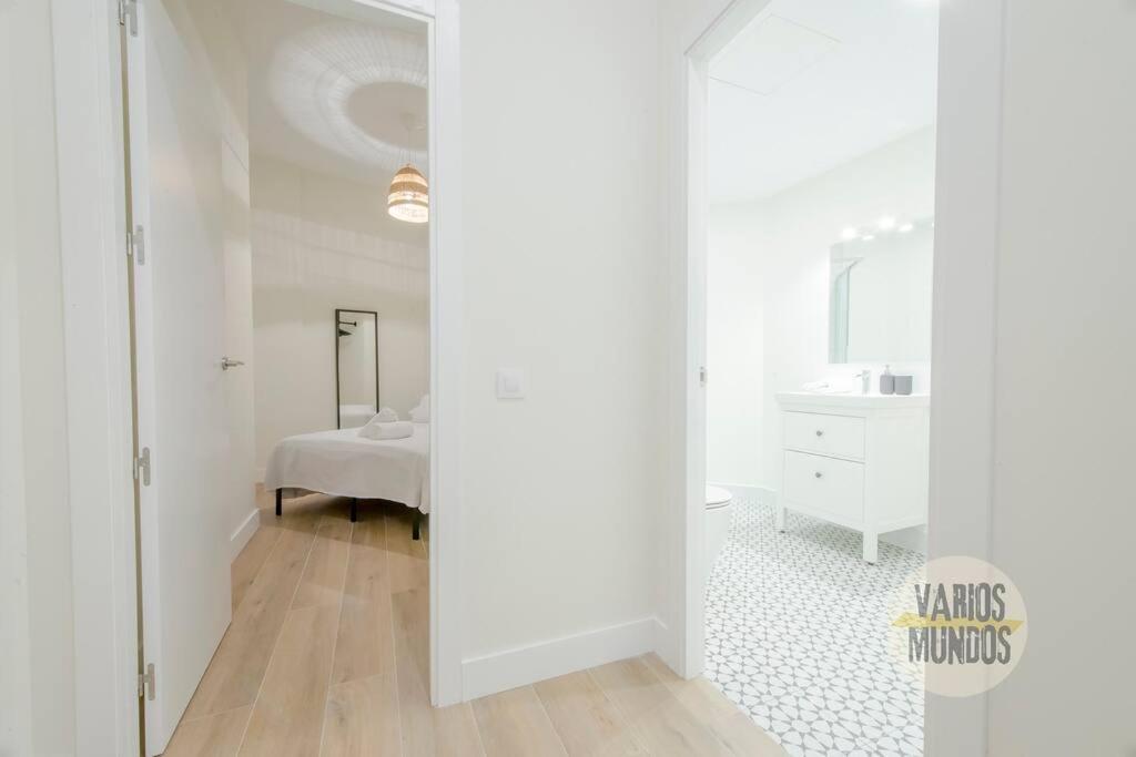 Cool Y Centrico Apt 6Px En Plena Plaza Del Carmen E2 Madrid Exterior photo